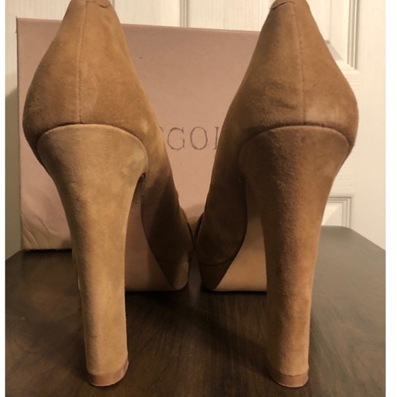 Rosegold Café au lait Suede Heels - Picture 3 of 3